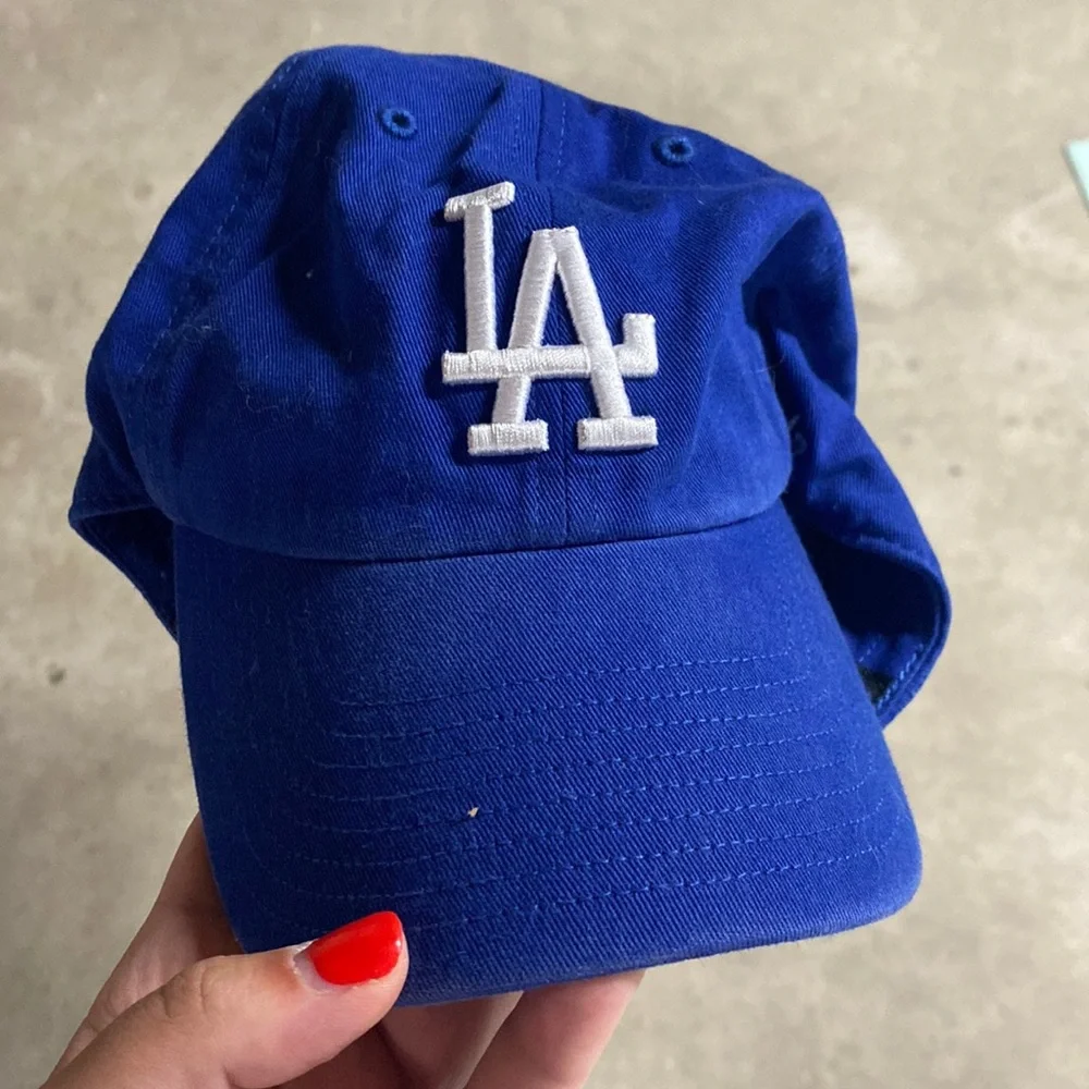 Blue LA hat never worn - Picture 2 of 2